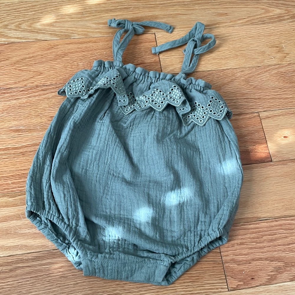 COPY - Rylee & Cru 6-12 m new romper never worn